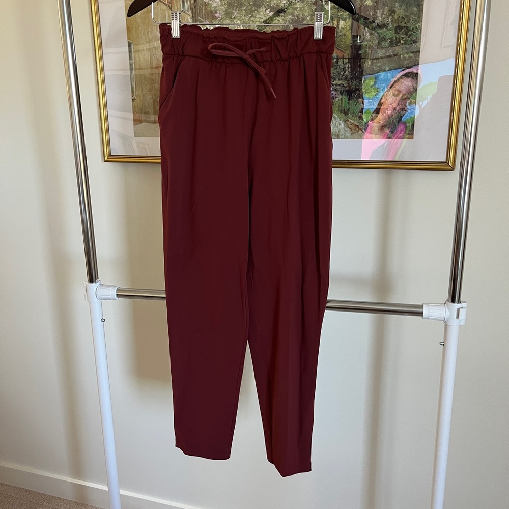 Lululemon Athletica Red Ankle Cropped Pants